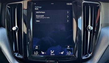 VOLVO XC60 D4 AWD – 2018 -127000KM-GARANTIE 12 LUNI/20000 KM – POSIBILITATEA DE LEASING CU DOBANDA ANUALA DE 3.49% full