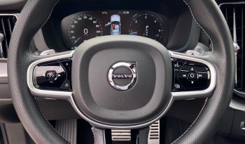 VOLVO XC60 D4 AWD- RDESIGN – 2018 – 137000KM – GARANTIE 12LUNI/20000 KM – POSIBILITATEA DE LEASING CU DOBANDA ANUALA DE 2.99%+EURIBOR full