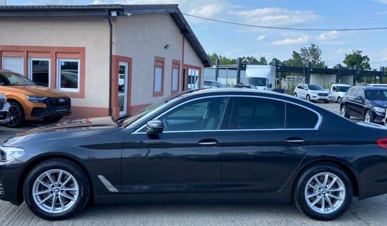 BMW SERIA 5 520 XDRIVE-111000KM-2018-GARANTIE 12LUNI/20000KM -POSIBILITATE LEASING DOB. ANUALA 3.49% + EURIBOR full
