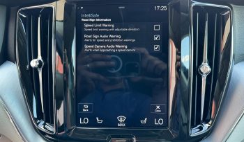 VOLVO XC60 D4 AWD Geartronic – 2018 – 137000KM – GARANTIE 12LUNI/20000 KM – POSIBILITATEA DE LEASING CU DOBANDA ANUALA DE 3.75%+EURIBOR full