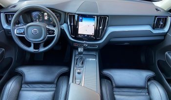VOLVO XC60 D4 AWD Geartronic – MOMENTUM – 2018 – 143000KM – GARANTIE 12LUNI/20000 KM – POSIBILITATEA DE LEASING CU DOBANDA ANUALA DE 3.75%+EURIBOR full