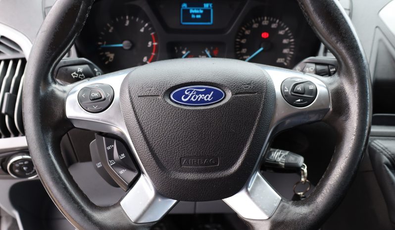 Ford TRANSIT CUSTOM – 8+1 LOCURI – 2017- 212000KM-GARANTIE 6LUNI/10000KM-POSIBILITATE LEASING CU DOBANDA ANUALA DE 3.75%+EURIBOR full