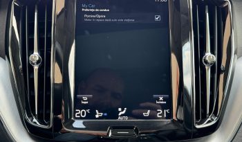 VOLVO XC60 D4 AWD Geartronic – MOMENTUM – 2018 – 143000KM – GARANTIE 12LUNI/20000 KM – POSIBILITATE LEASING DOBANDA ANUALA FIXA DE 6.79% PE TOATA PERIOADA CONTRACTULUI PRIN IMPULS LEASING full